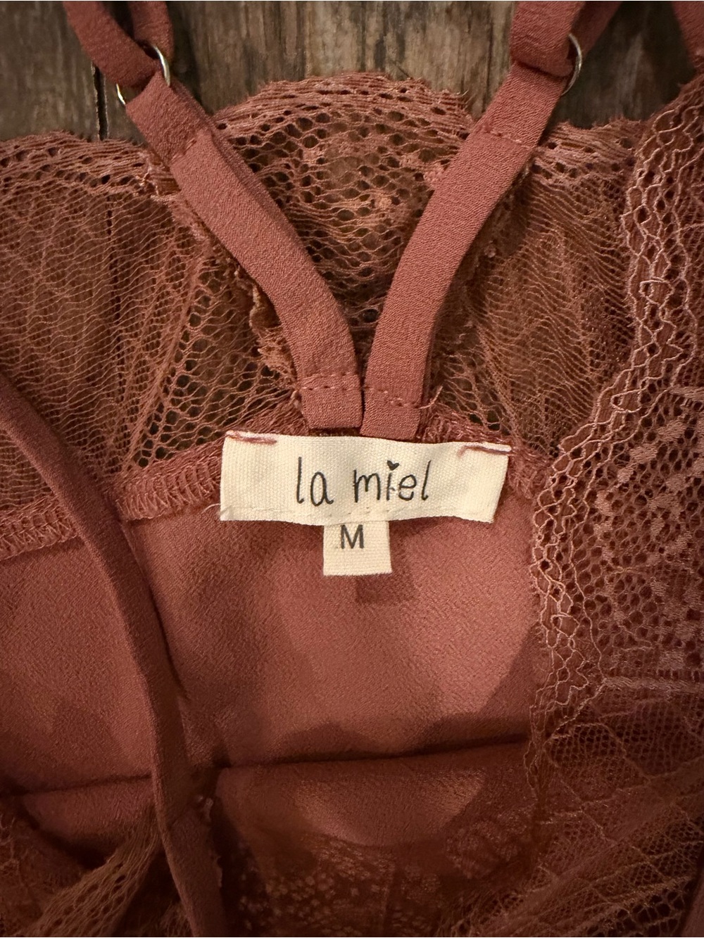 LA MIEL Rust/Copper Lace Trim Cami - Picture 2 of 2